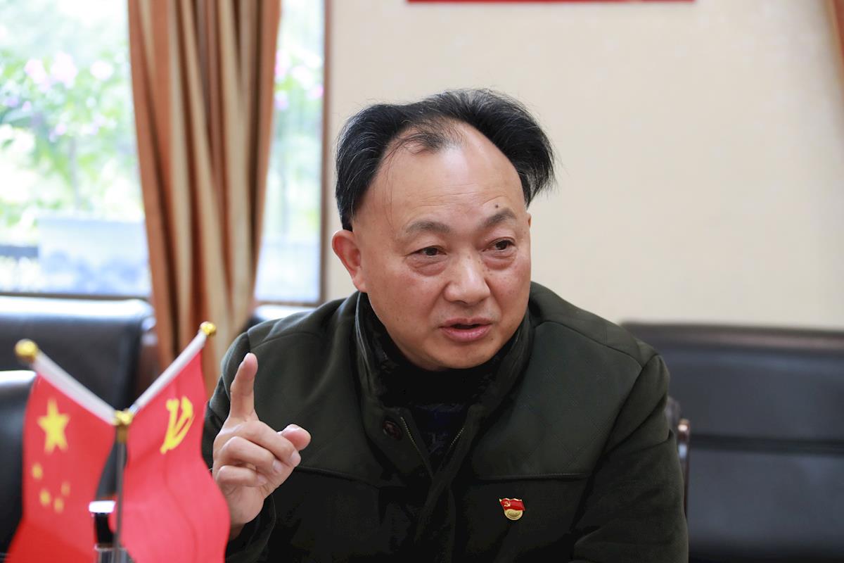 c7b7231f9cb14e3f******947f47a6f0f.jpg c7b7231f9cb14e3f******947f47a6f0f.jpg