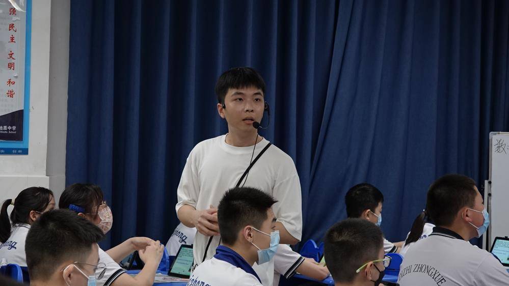 5dcb68b55ef641c6b50bb4304d58ef40.JPG 5dcb68b55ef641c6b50bb4304d58ef40.JPG