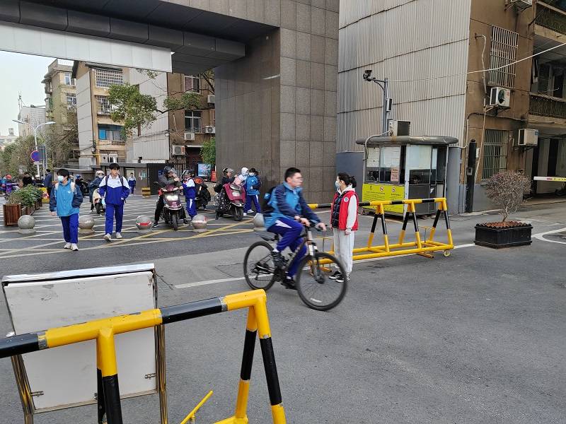 ef0a73a3e9674bf4953c444f1bba3c75.jpg ef0a73a3e9674bf4953c444f1bba3c75.jpg