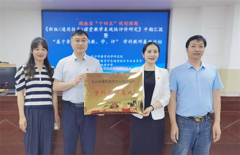 958724f******4168b40bf01fc3d6f0ac.jpg 958724f******4168b40bf01fc3d6f0ac.jpg