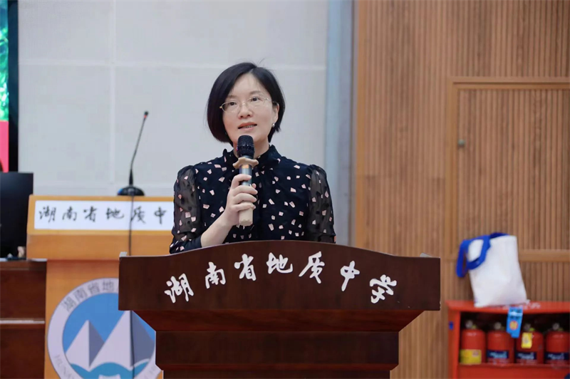 89d8b45ff88645ceb9dd4b9bd8c934a3.png 89d8b45ff88645ceb9dd4b9bd8c934a3.png