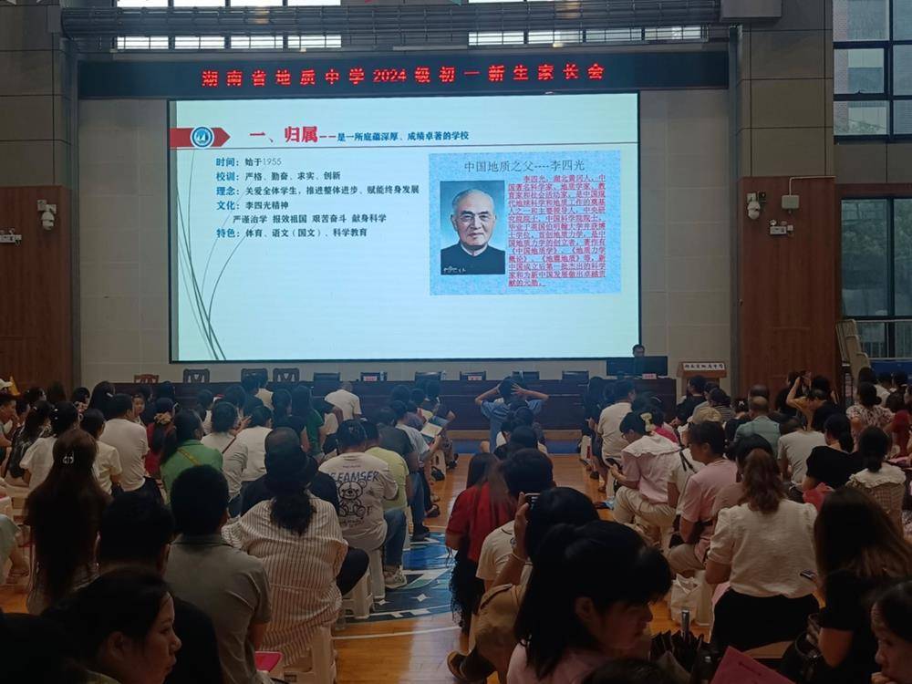 e817772b394146b49c3a90e04731075d.jpg e817772b394146b49c3a90e04731075d.jpg