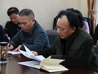 我校召开中层干部座谈会