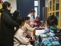 加强健康指导，关爱职工健康